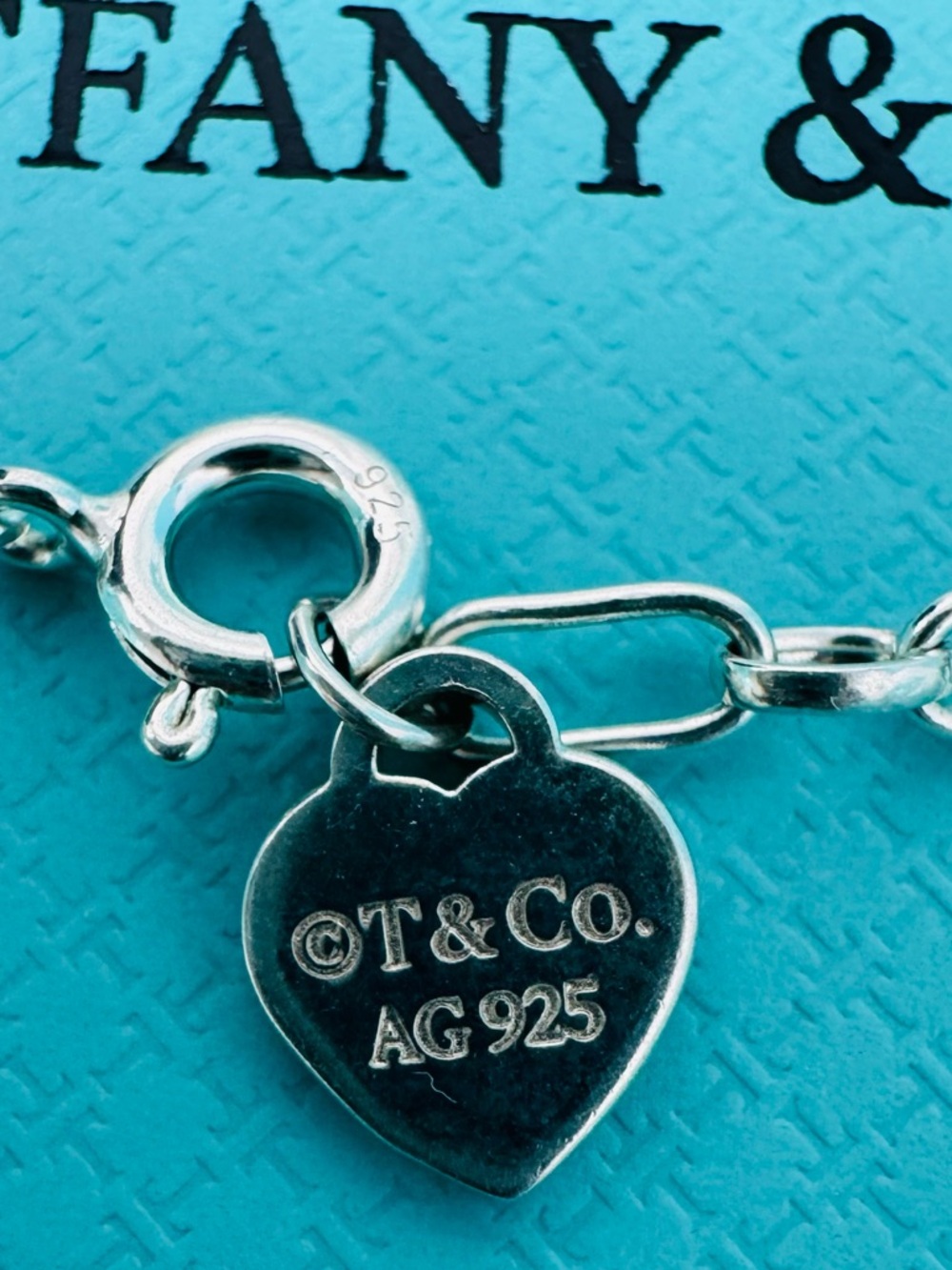 Authentic Tiffany & co. Love Notes Charm Bracelet. - Picture 3 of 12
